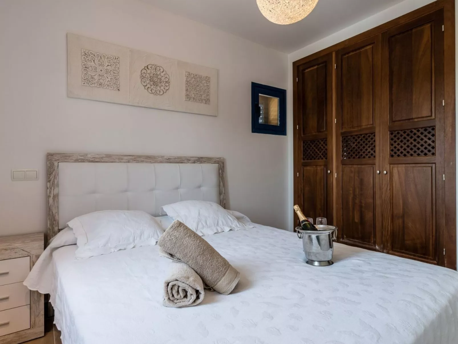 Villa in der Nähe des Zentrums und des Meeres-Inside