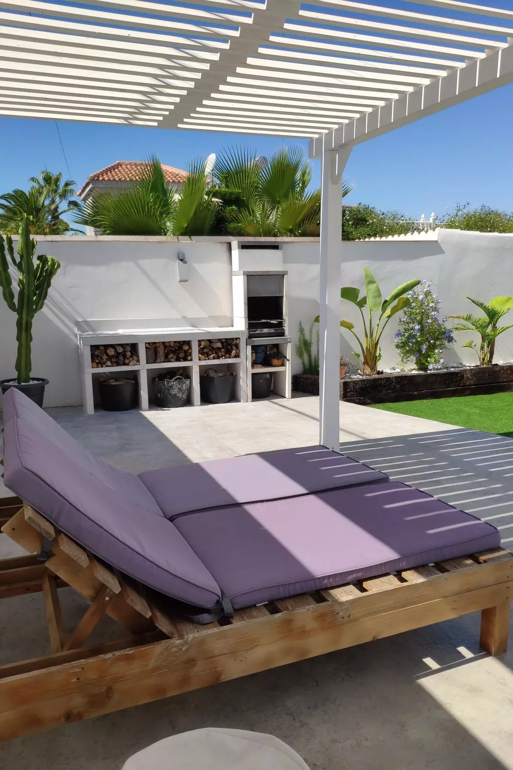 "Arenas house" mit Pool-Dehors