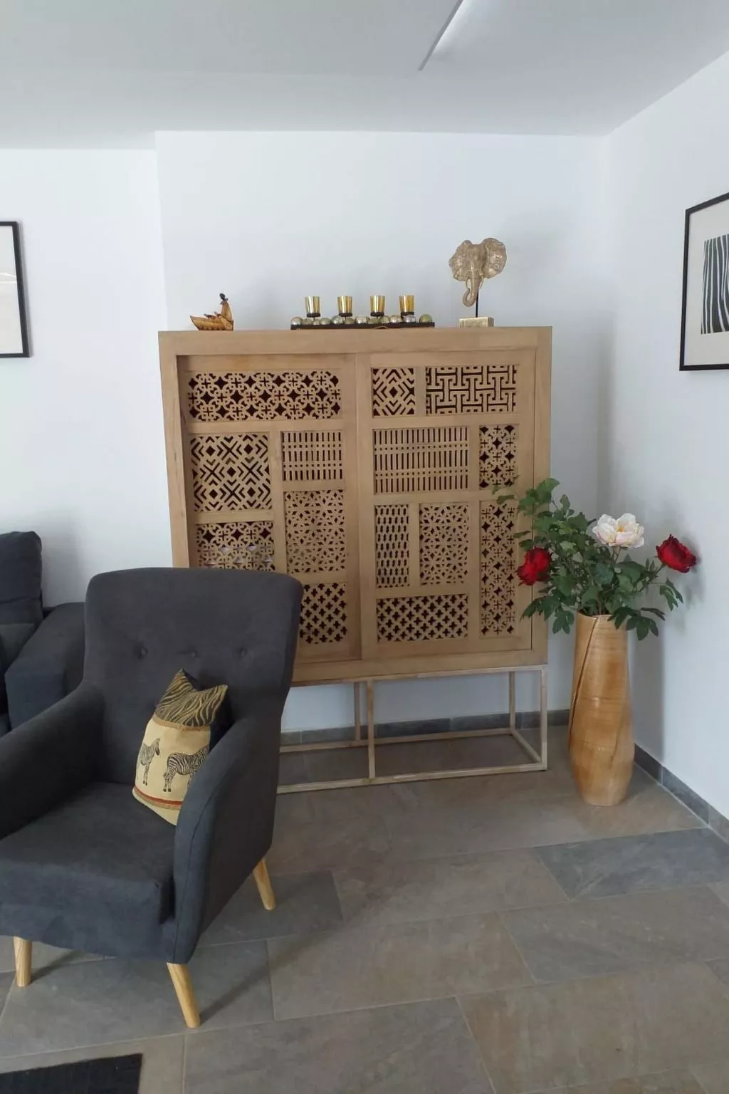 In Mesa Del Mar mit Offenem Balkon-Inside