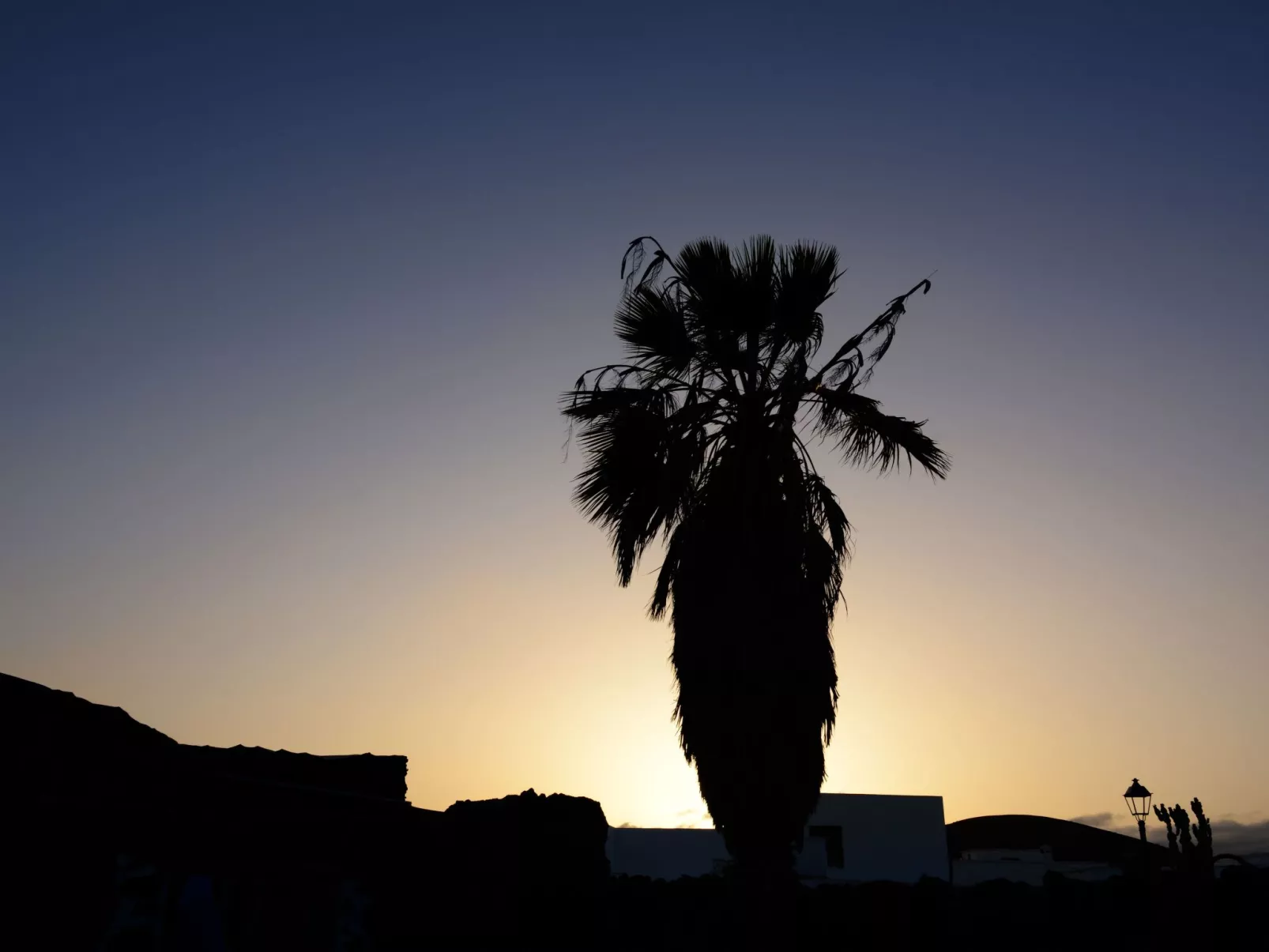 Schön eingerichtetes Bauernhaus - La Finca Yazmina-Outside