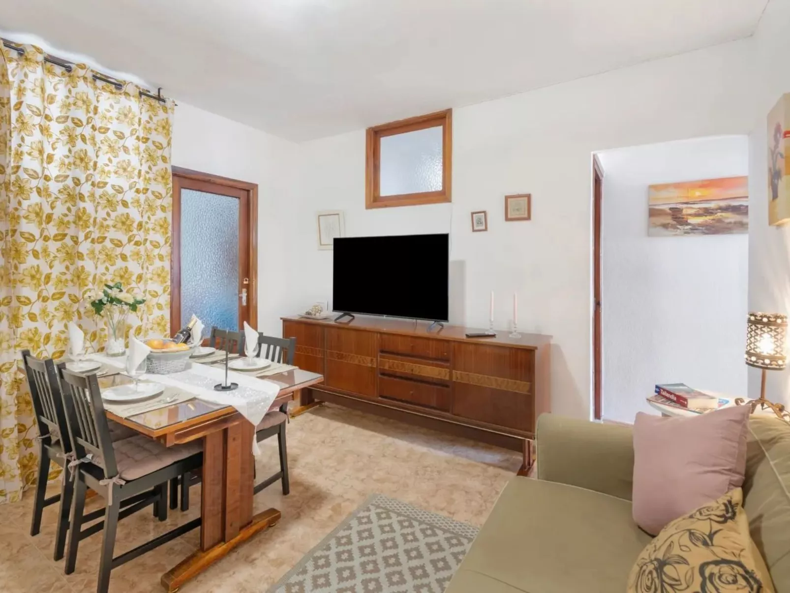 Haus Stadt La Palma 2BedR-Dedans