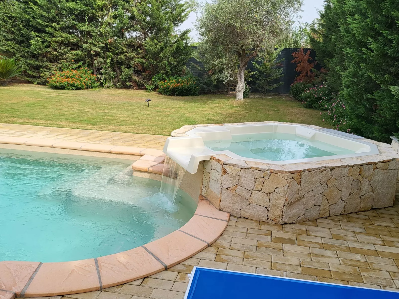 'Villa Vivi-Draußen