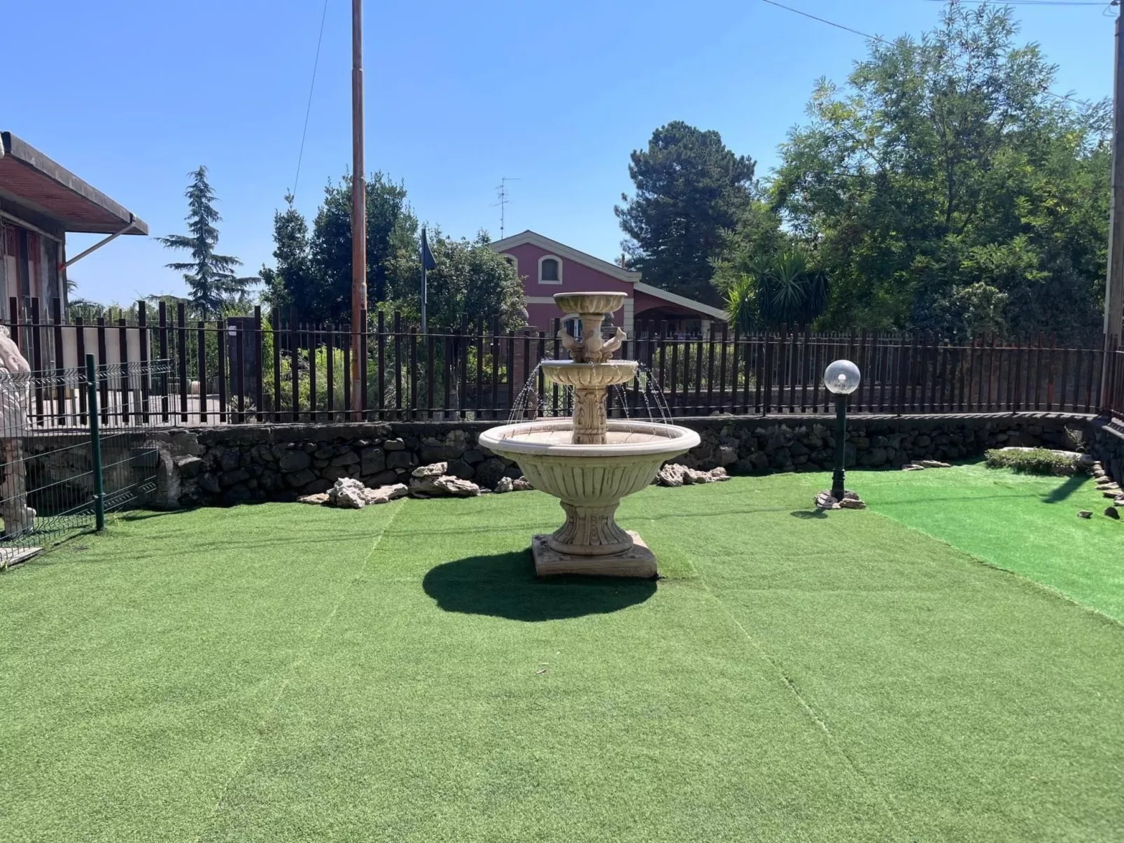 Zafferana's Pool Rückzugsort-Outside