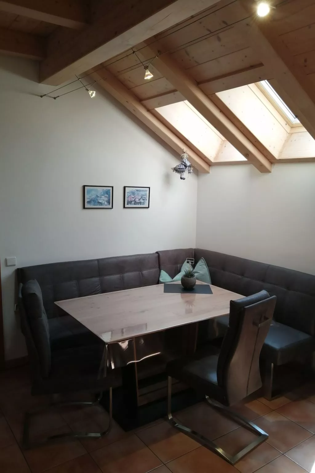 Kerschbamerhof Fewo Pink Lady mit Panoramablick-Drinnen