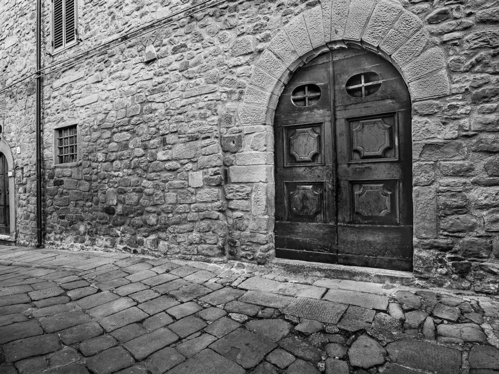 Haus inmitten der Natur mit Schwimmbad-Draußen
