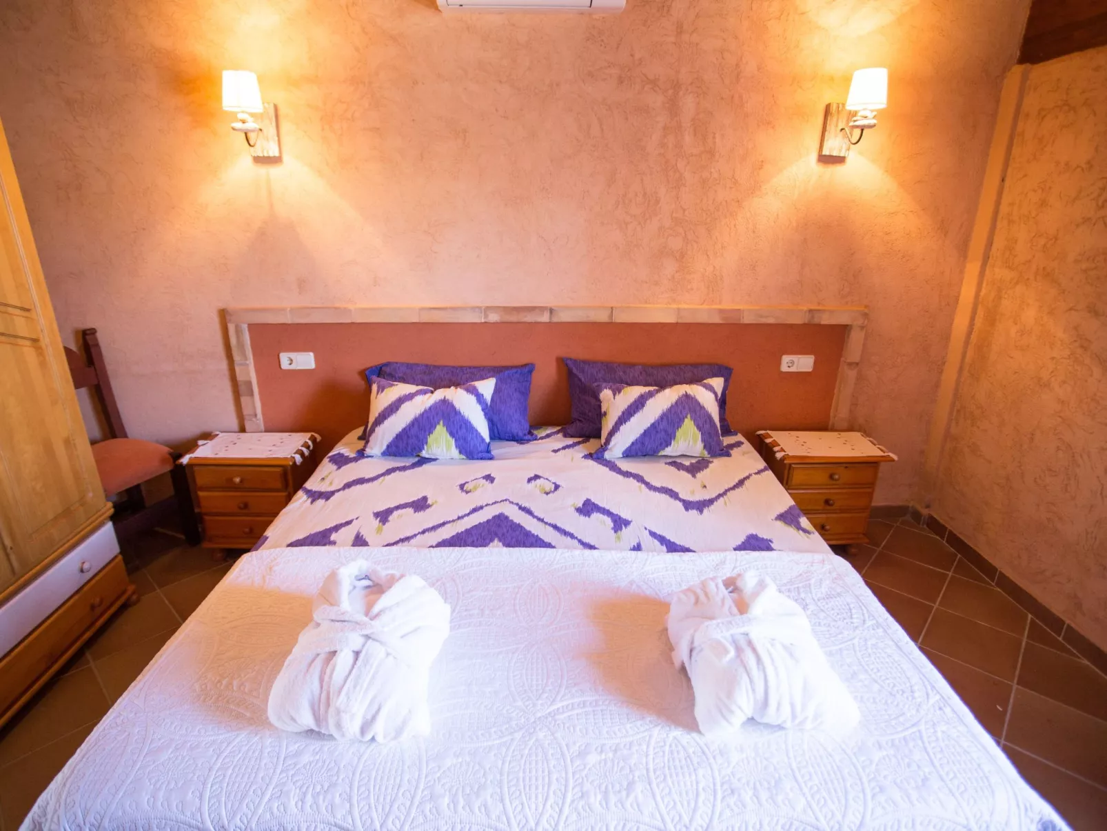 Finca mit Tennisplatz und Schwimmbad-Inside