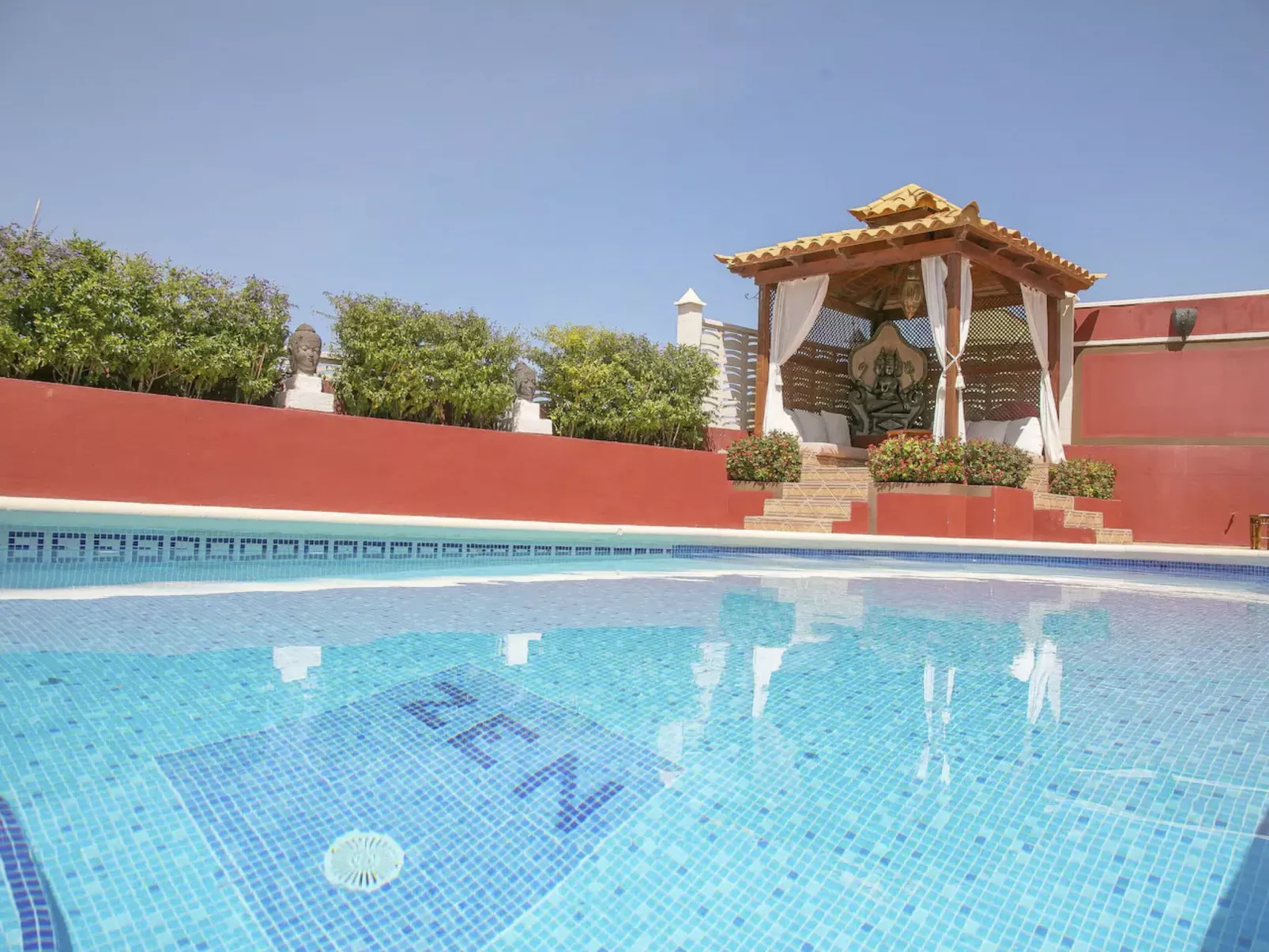 Villa im thailändischen Stil "Zen" mit beheiztem Pool