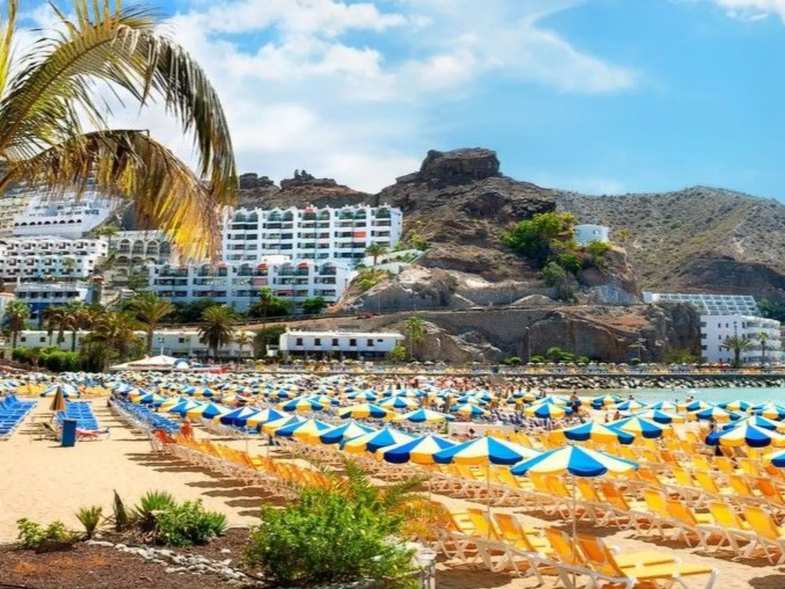 Schöne und romantische Aussichten bei Tag und Nacht-Outside