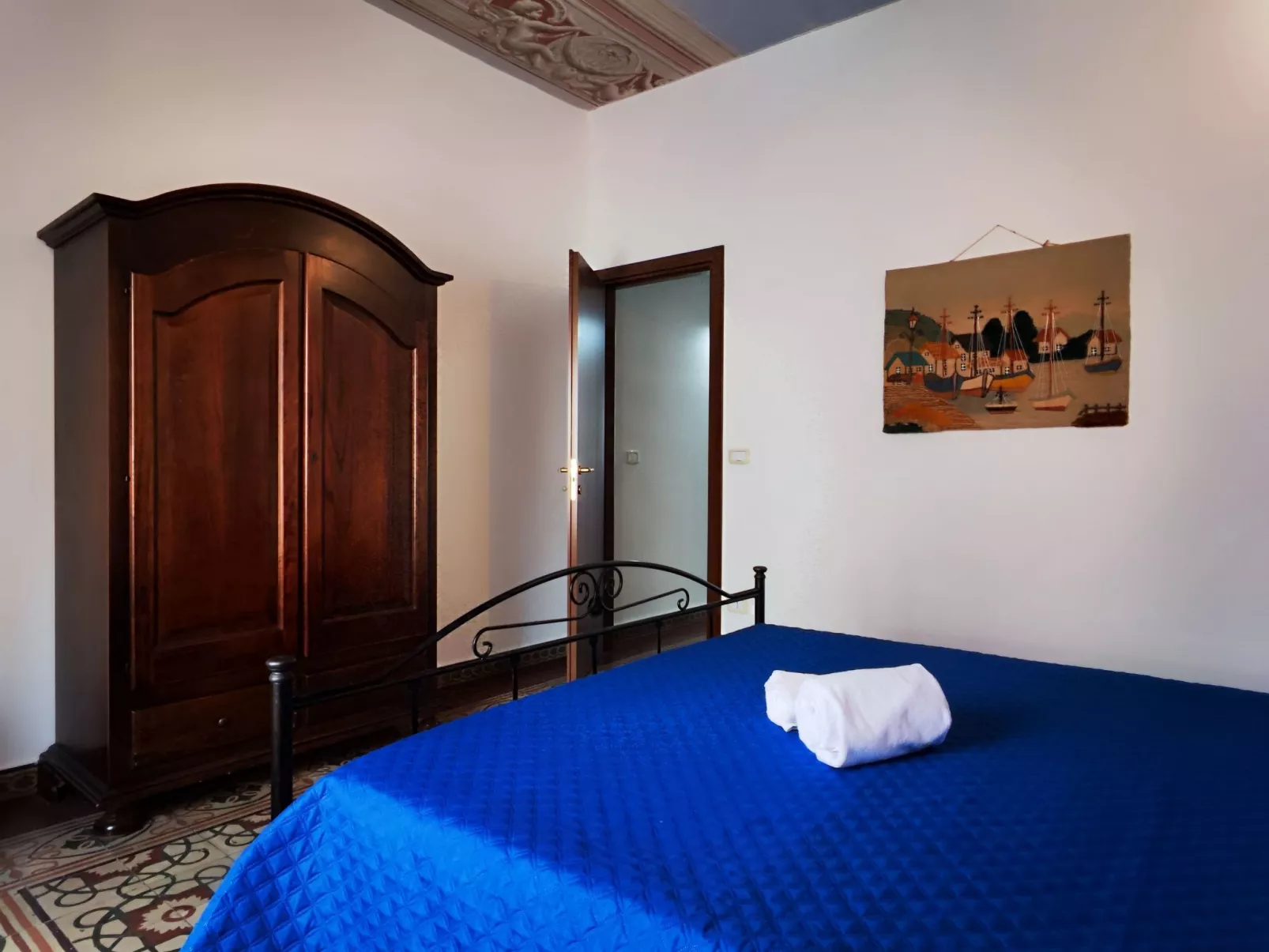 Baia delle Sirene by Holiday World-Inside