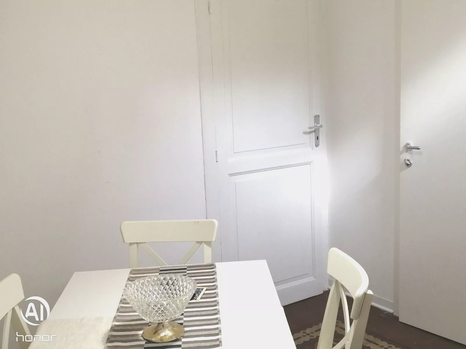 Wohnung im Zentrum mit Balkon, in der Nähe des Meeres-Dedans