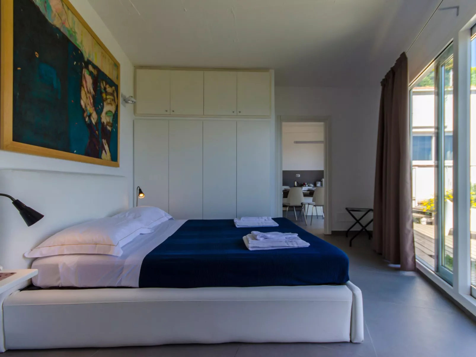 Wohnung mit Meerblick, Balkon und Pool-Image-tags.info