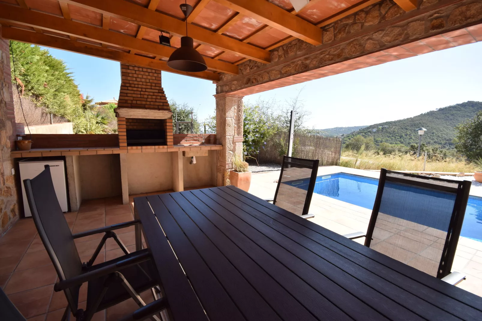 PréciliCédri-Terrace balcony