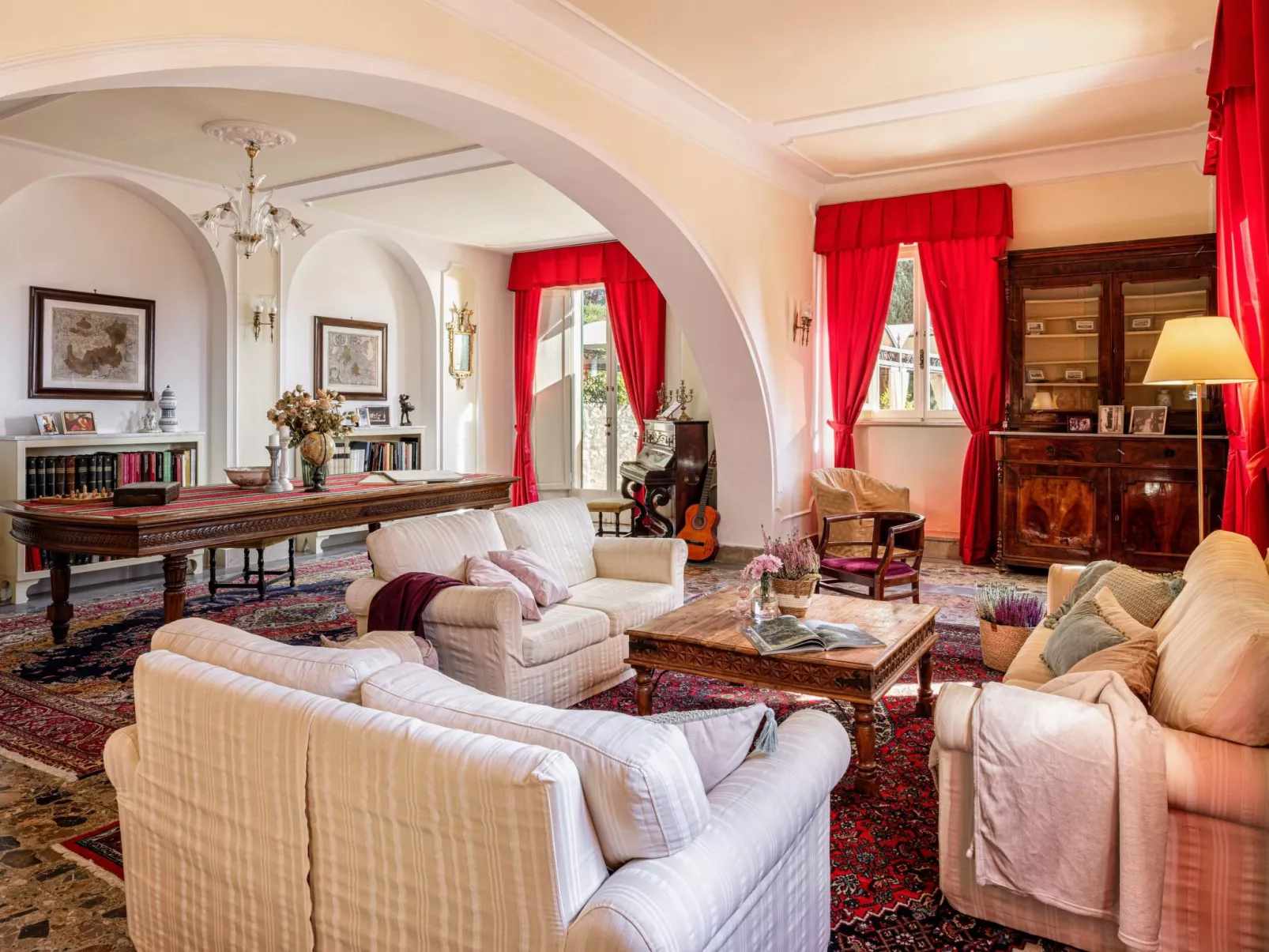 Villa Vianci, ein Zuhause weg von Zuhause-Drinnen