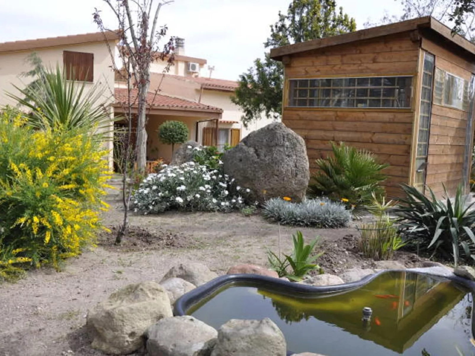 Lubagnu Vacanze- trilocale B-Draußen