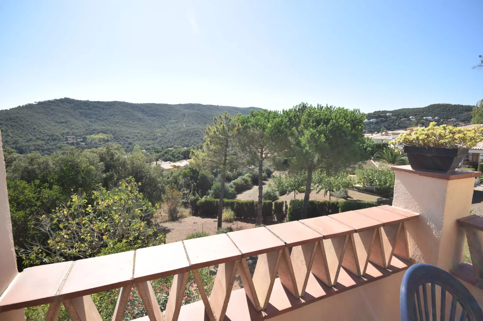 PréciliCédri-View summer