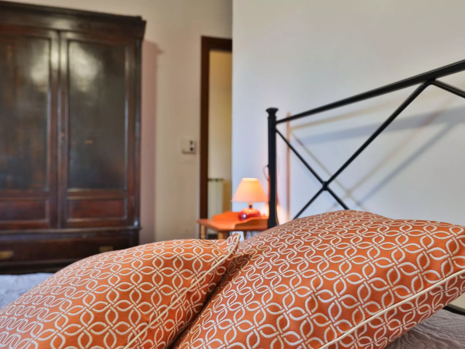 Schönes Apartment mit 2 Schlafzimmern und 2 Bädern-Inside