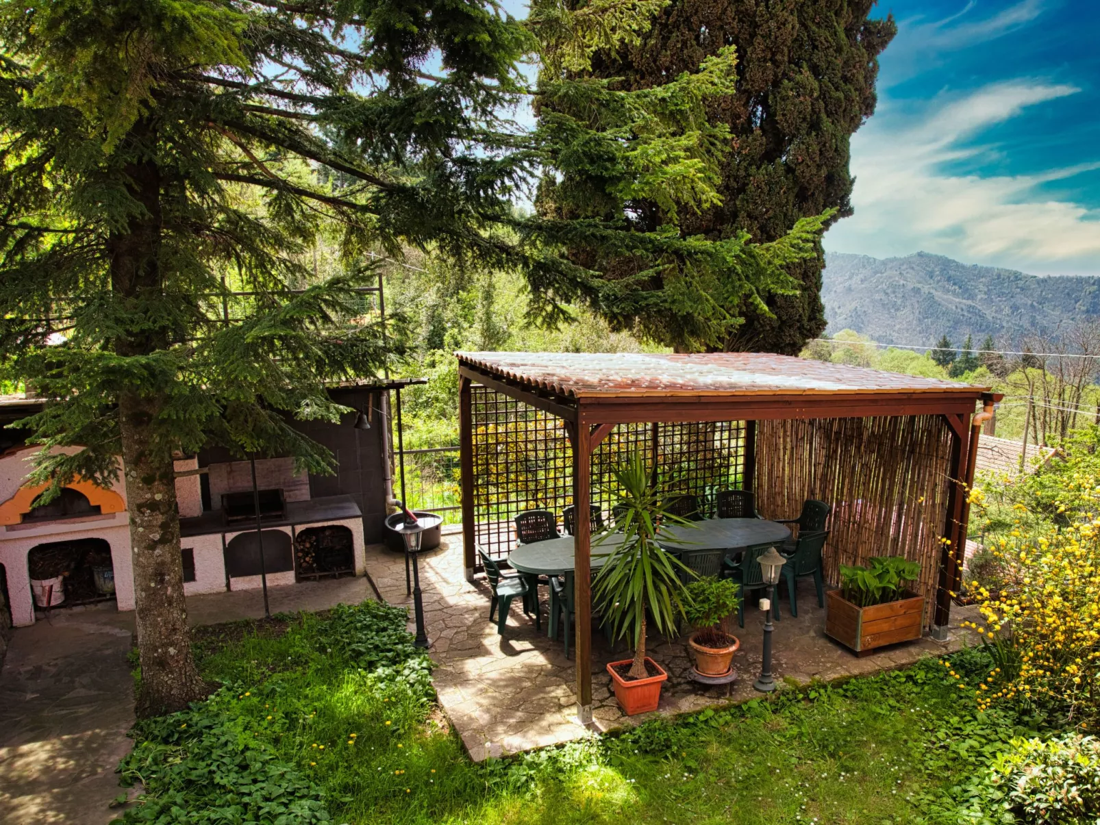 Wohnung in Velva mit Grill, Terrasse und Garten-Outside