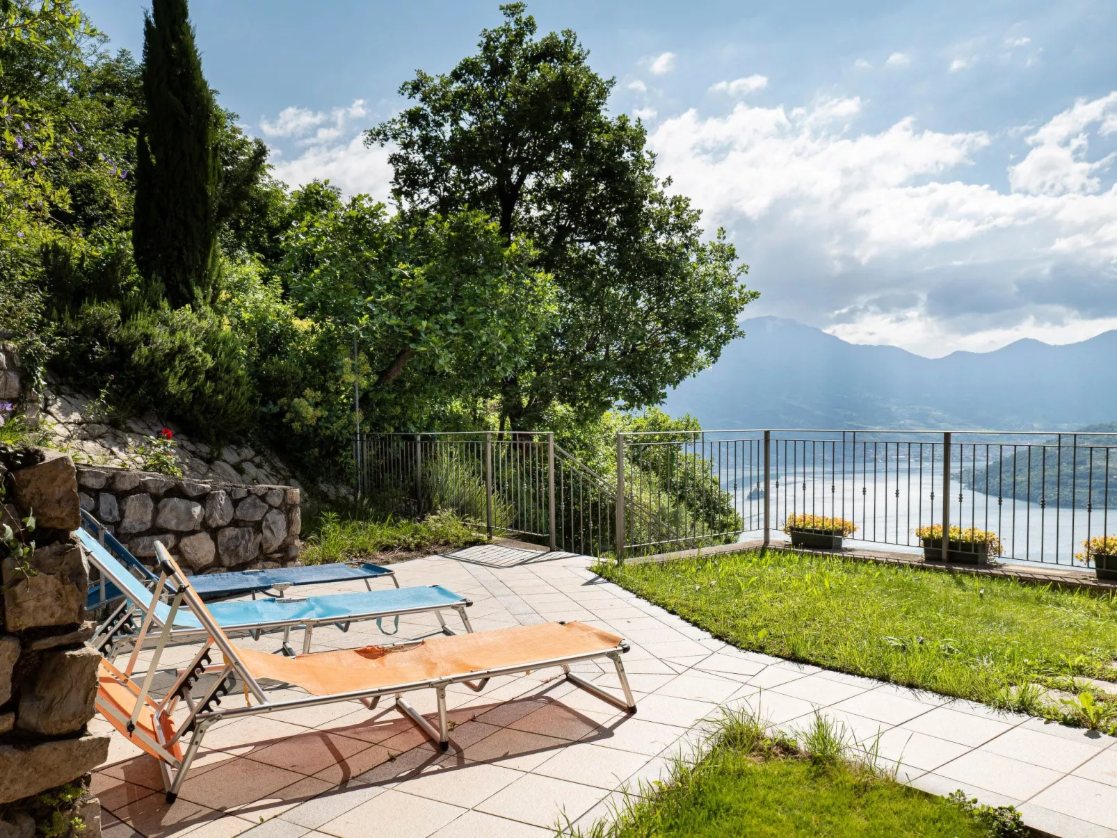 'La Villetta' mit Schwimmbad-Draußen