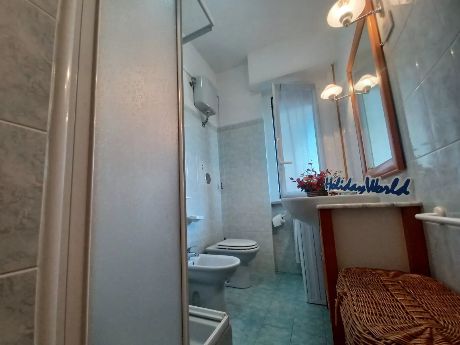 House Holiday Sea by Holiday World-Inside