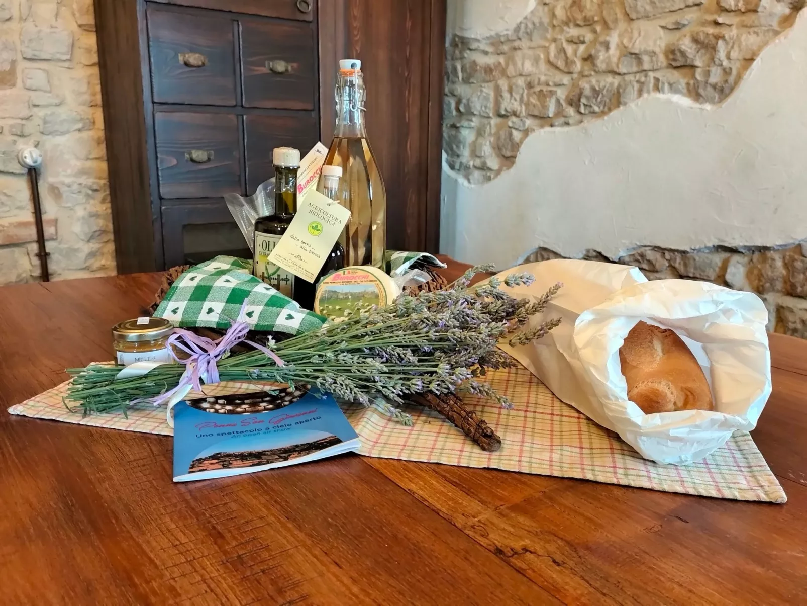 Große Wohnung mit Blick von den Bergen bis zum Meer-Outside