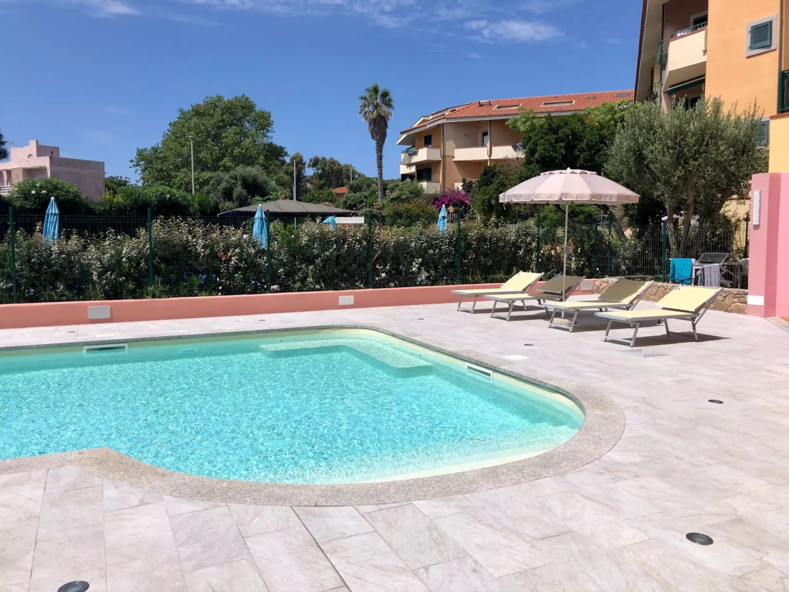 Wohnung 'Mirti Bianchi Santa Teresa-Draußen