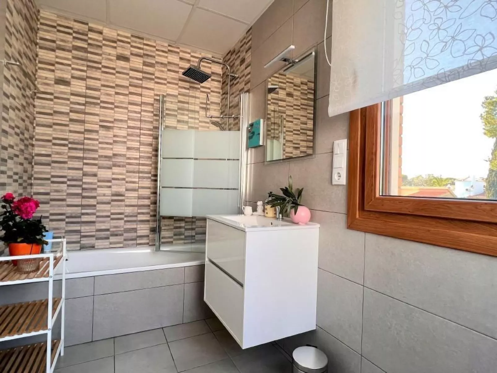 CASA TRES CALES-Inside