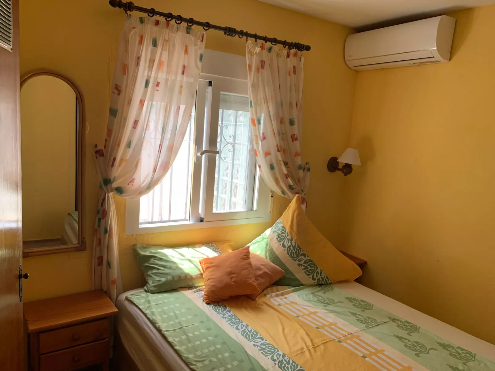 CASA  BENIMEIT-Drinnen