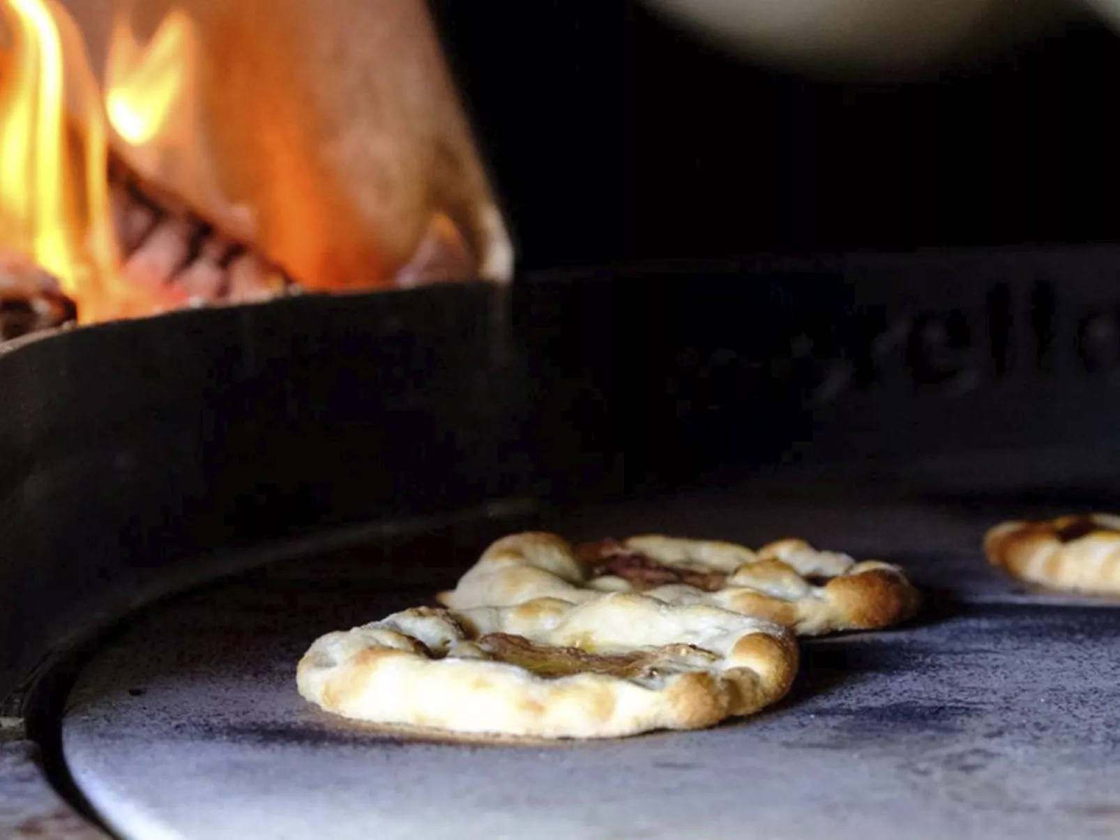 Haus mit privatem Pool, Garten und privatem Parkplatz-Image-tags.info