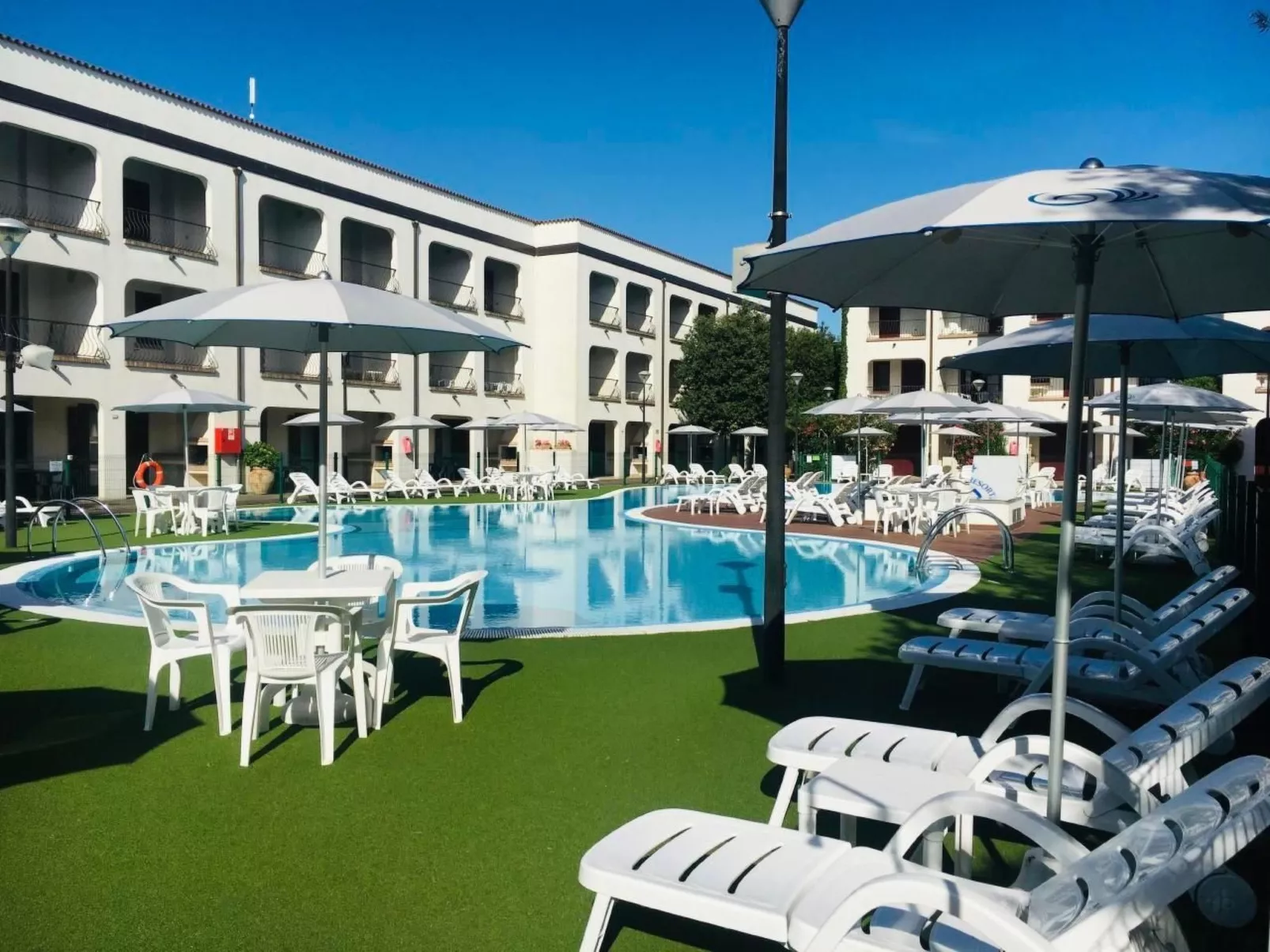 Michelangelo Suite Resort Dorado-Outside