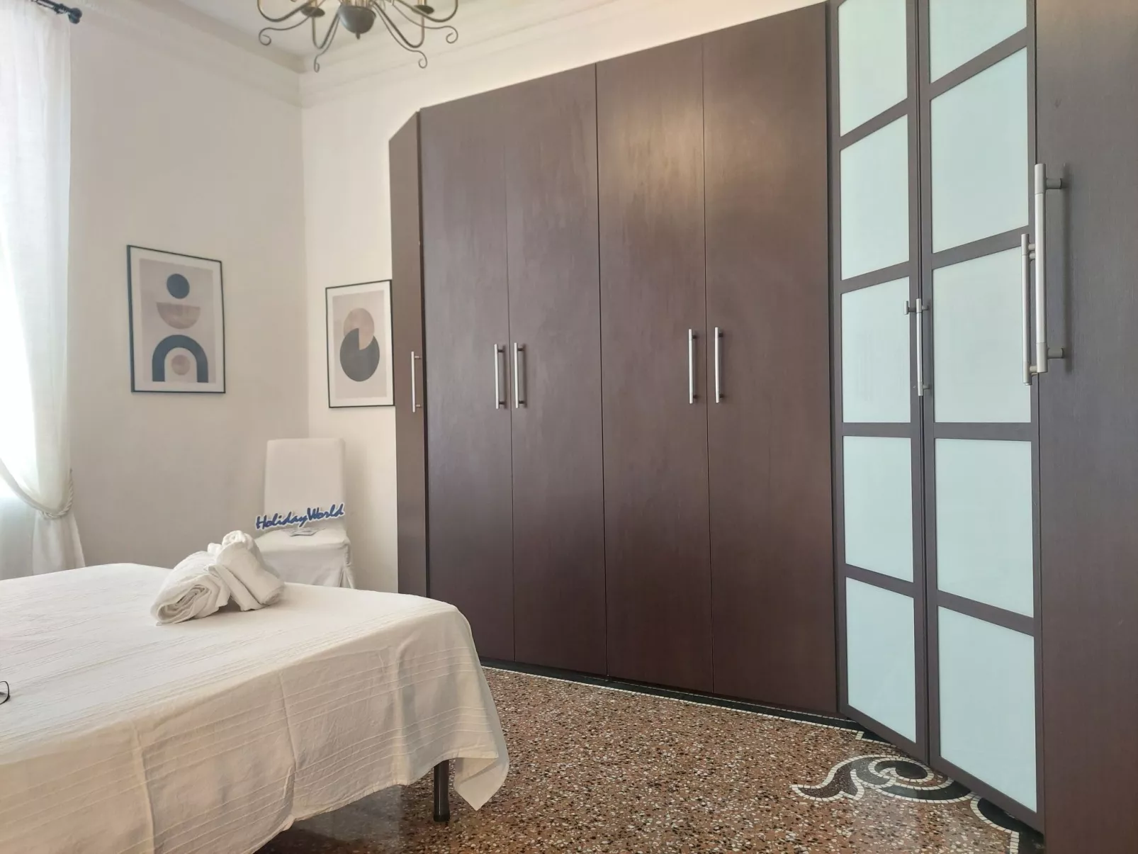 Cavallotti 7 von Holiday World-Drinnen