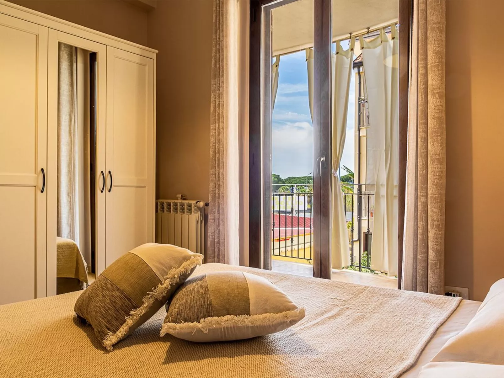 'Villetta Desiderio-Image-tags.info