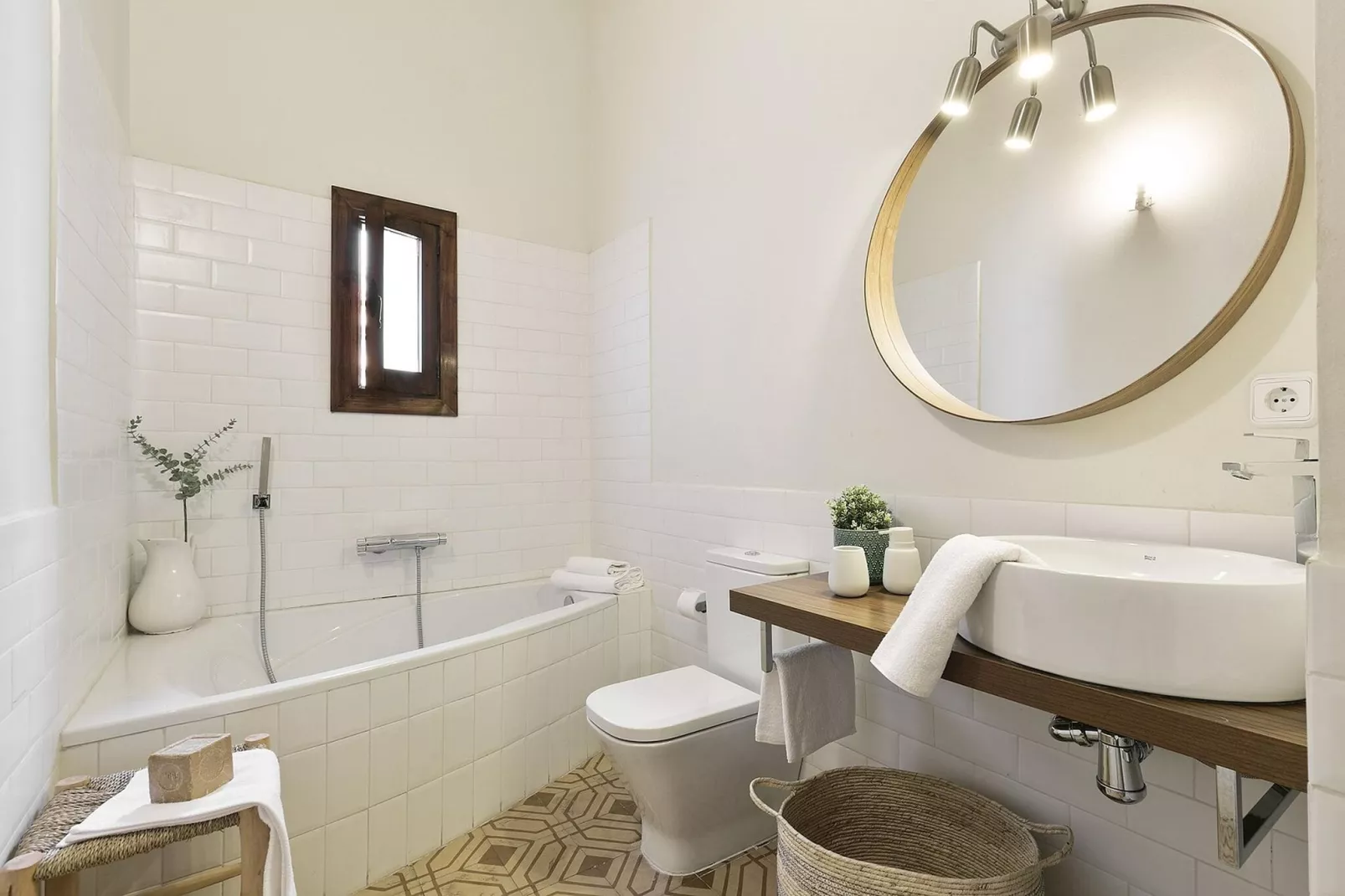 Casa Costa Brava - Gariguella Pool-Badezimmer