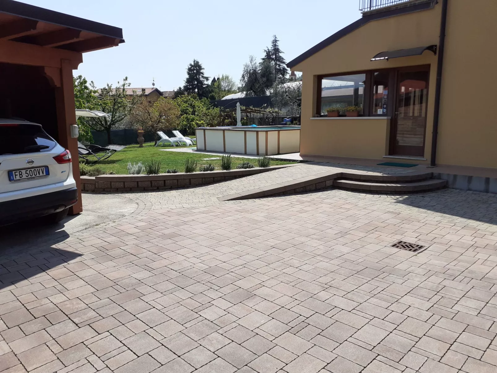 Appto. "Villa La Veranda" mit Garten und Pool-Outside