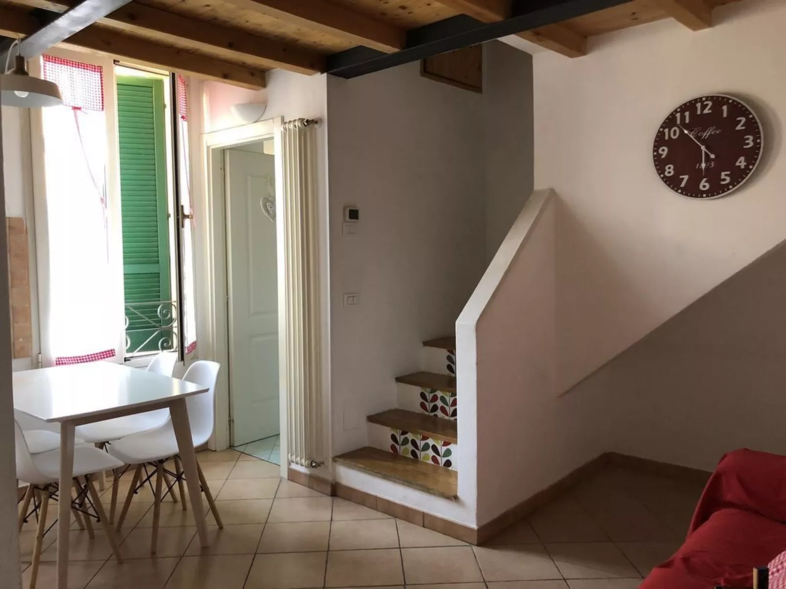 Wohnung 'Ihr Zuhause' mit Terrasse-Drinnen