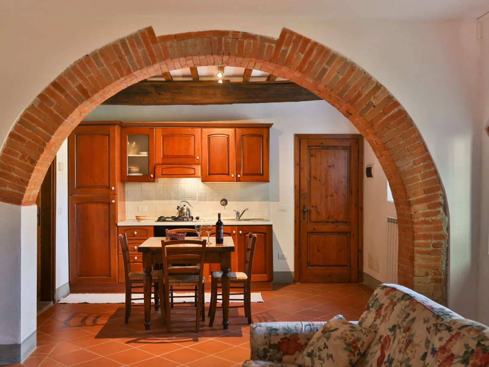 Schönes 1-Zimmer-Apartment-Inside