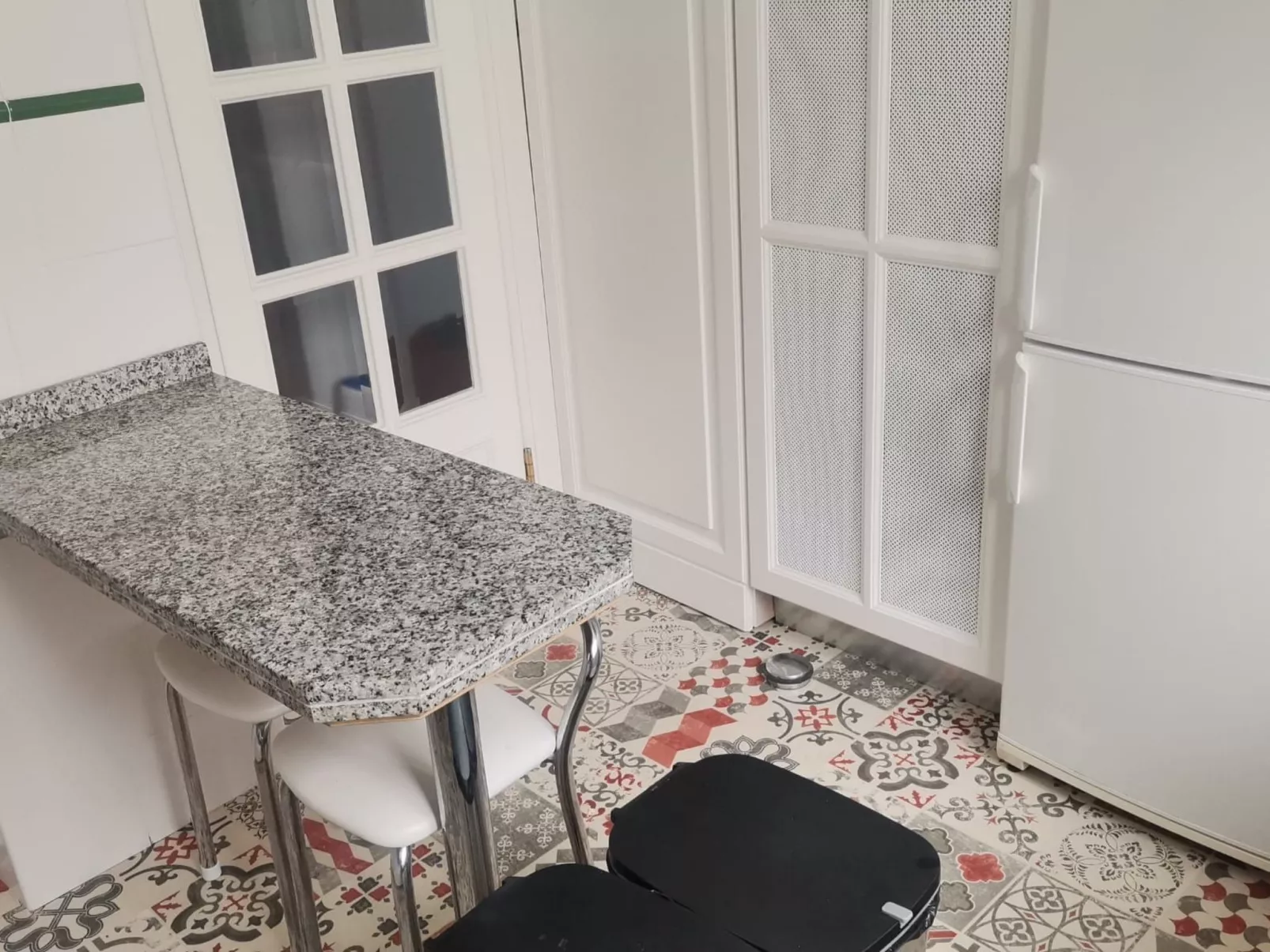 Penthouse mit drei Schlafzimmern in der Nähe von natürlichen Schwimmbädern-Inside