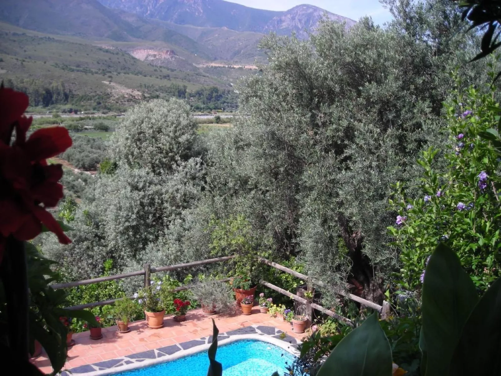 Gemütliches Ferienhaus in Tíjola mit Grill, Garten und Terrasse-Image-tags.info