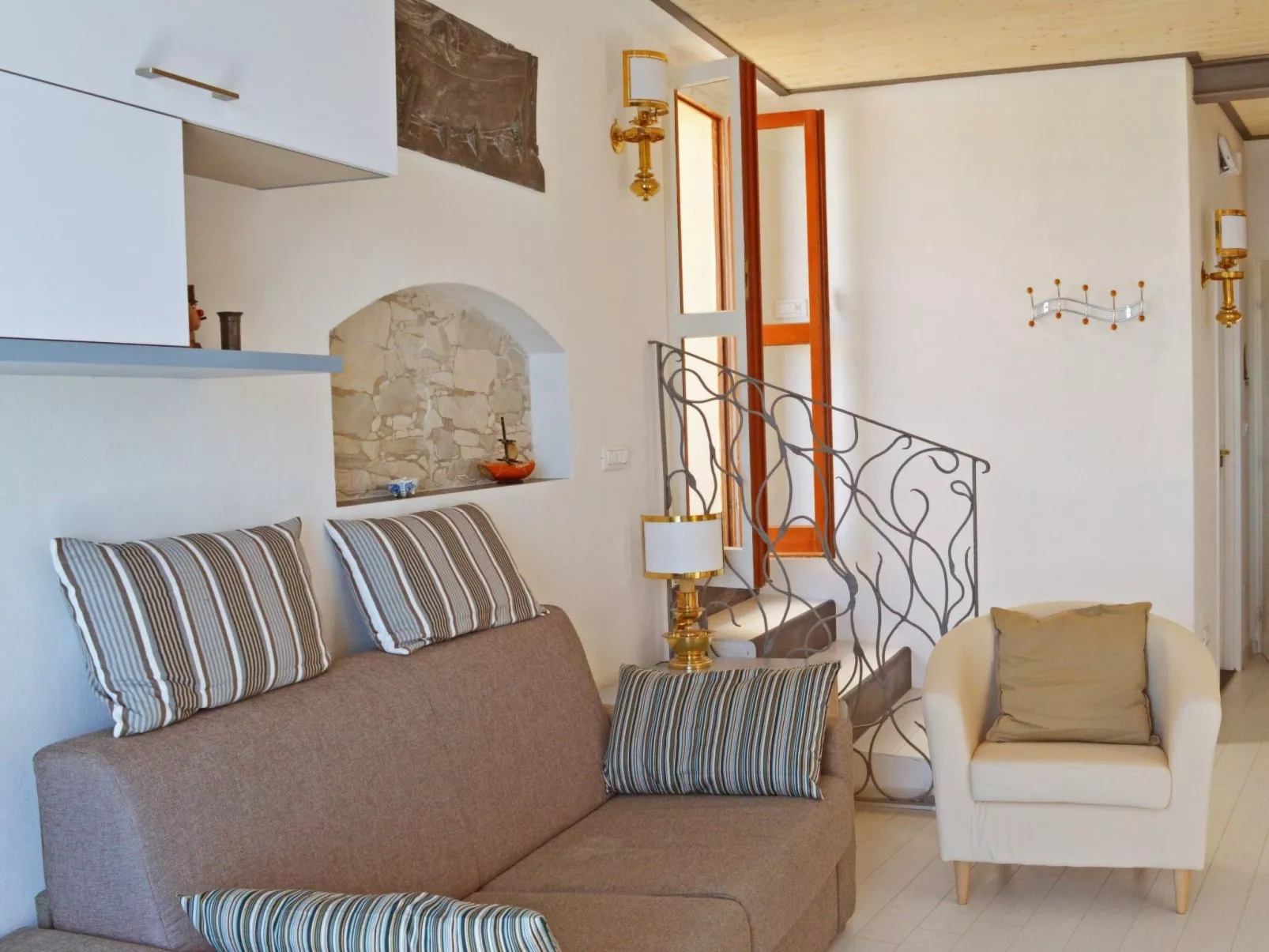 Charmantes Appartement in Moneglia mit Großer Terrasse-Dedans