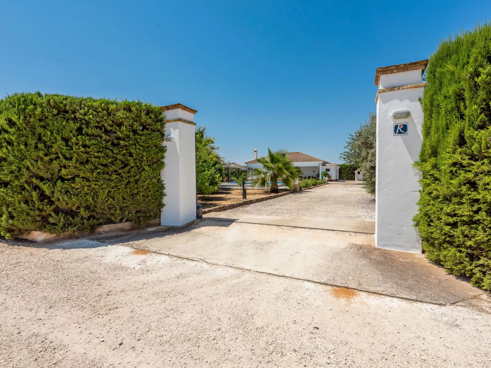 Manuel Landhaus-Dedans