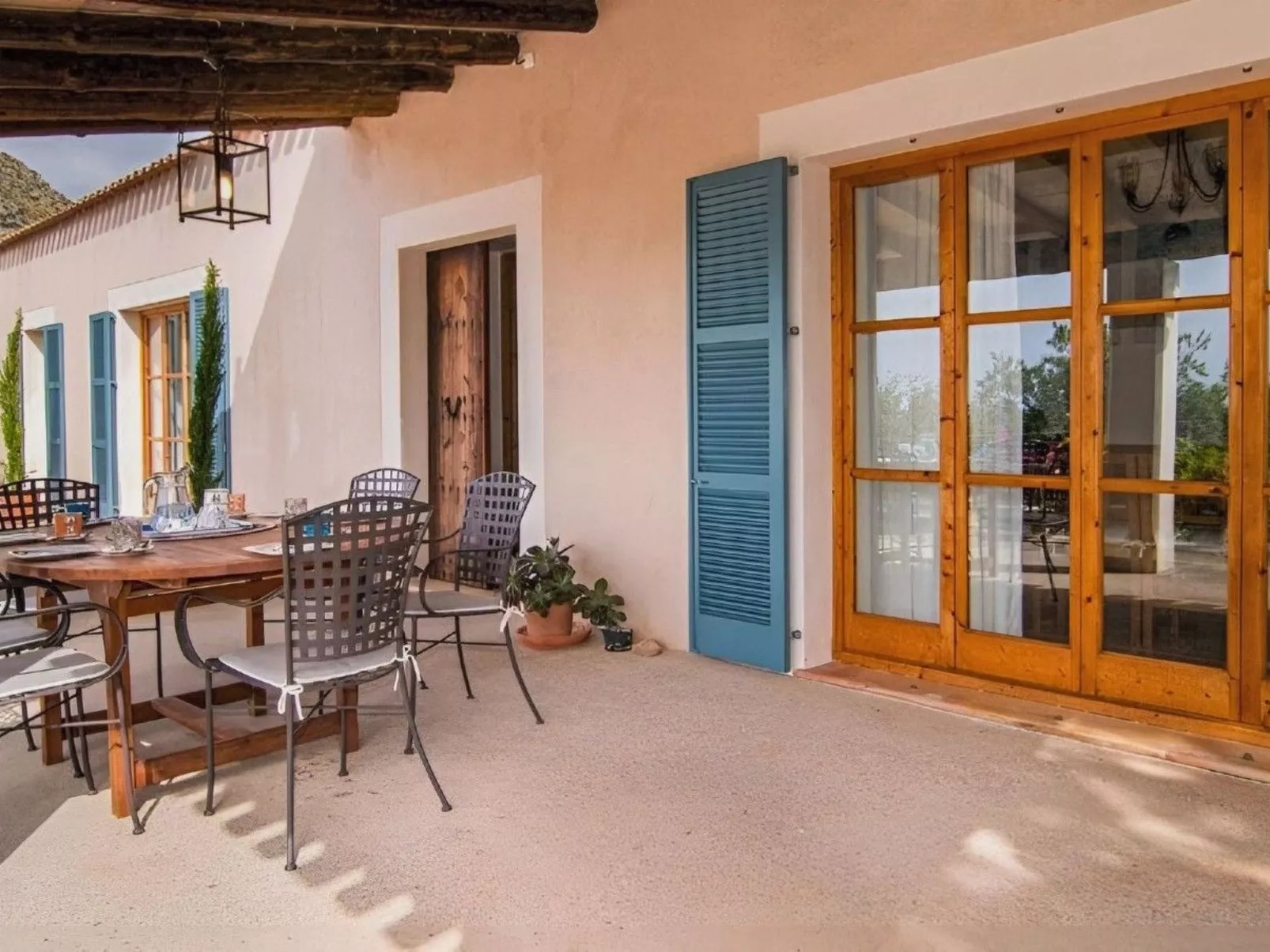 Finca in Traumlage mit Pool und Meerblick-Outside