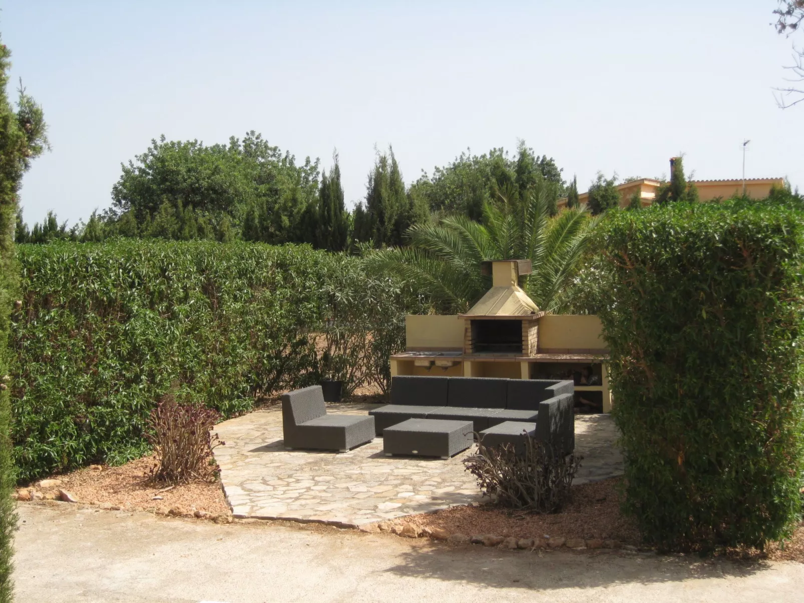 Ferienvilla mit Garten, Grill und Terrasse-Dehors