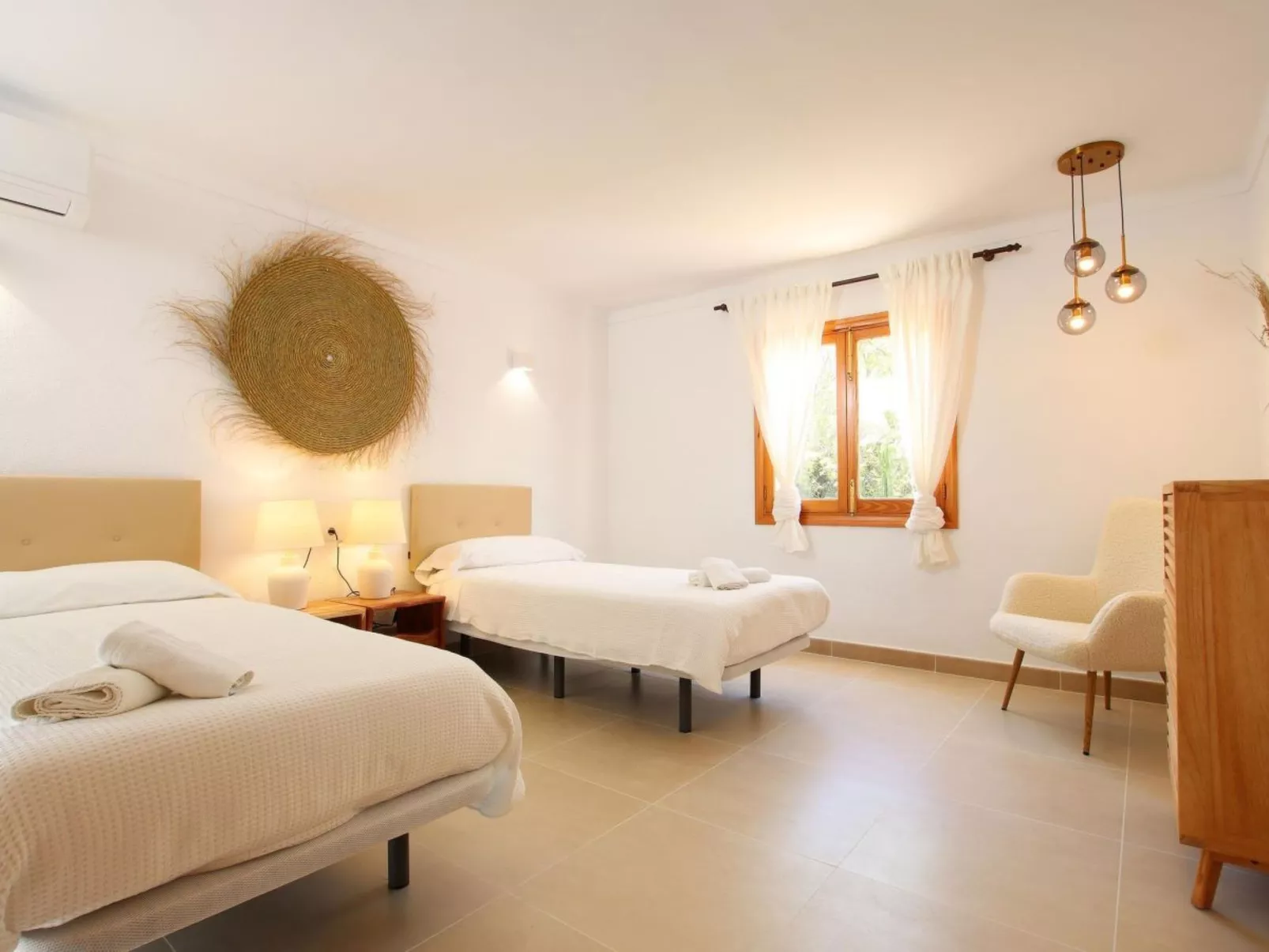 Villa Alegre, Pollensa-Inside