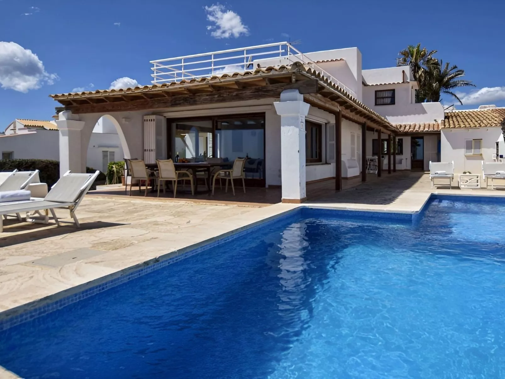 Villa "Solymar" privater Pool und Meerblick-Draußen