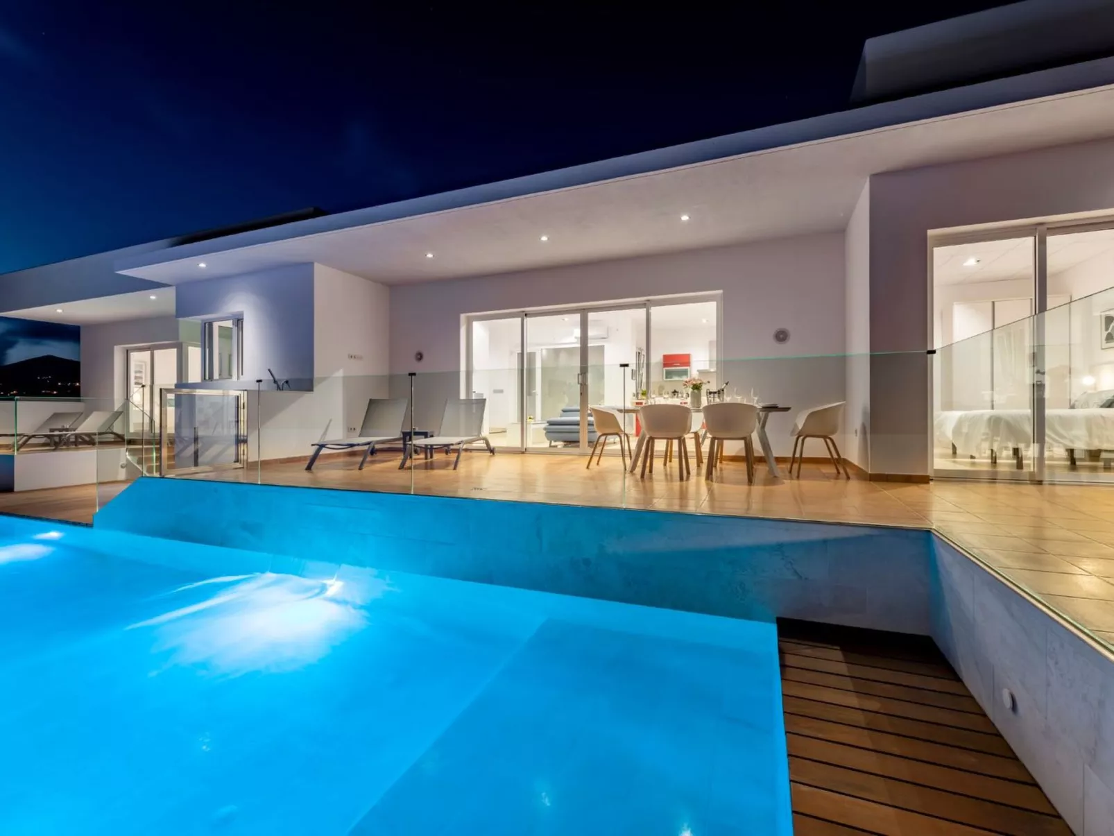 Villa Suite Isabela mit beheiztem Pool-Outside