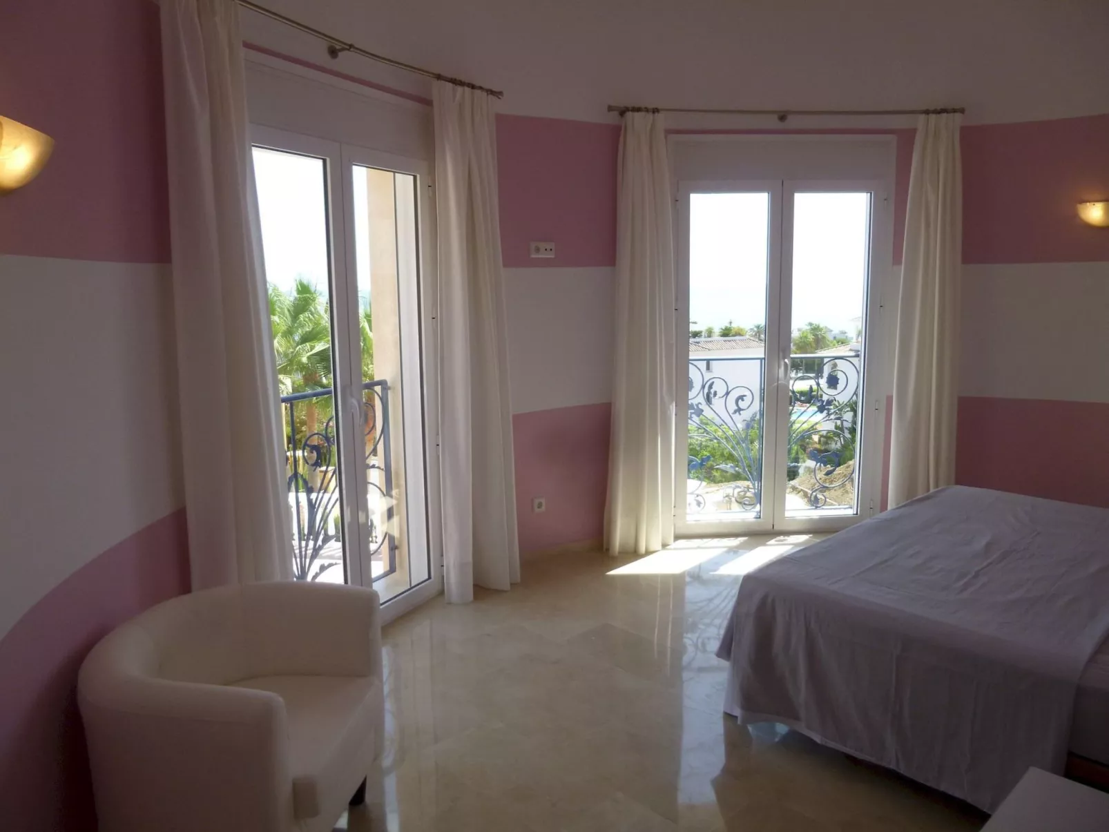 Ferienvilla mit Jacuzzi-Dedans