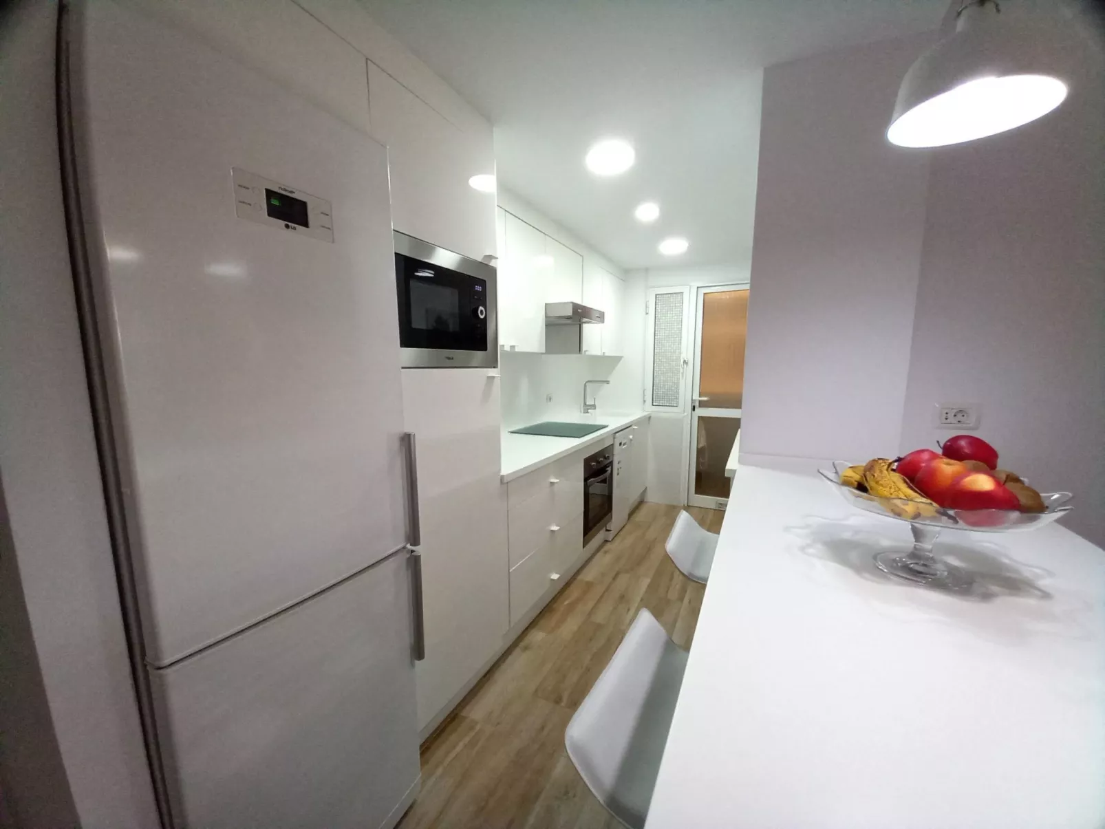 "Lagos de Miramar Deluxe-Drinnen