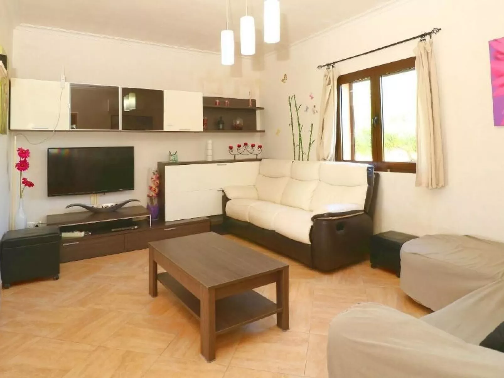 Finca Geco Campos-Inside