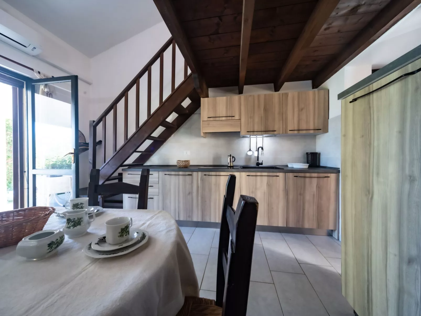 Modernes Ferienhaus in Gehweite zum Strand der Costa Rei-Inside