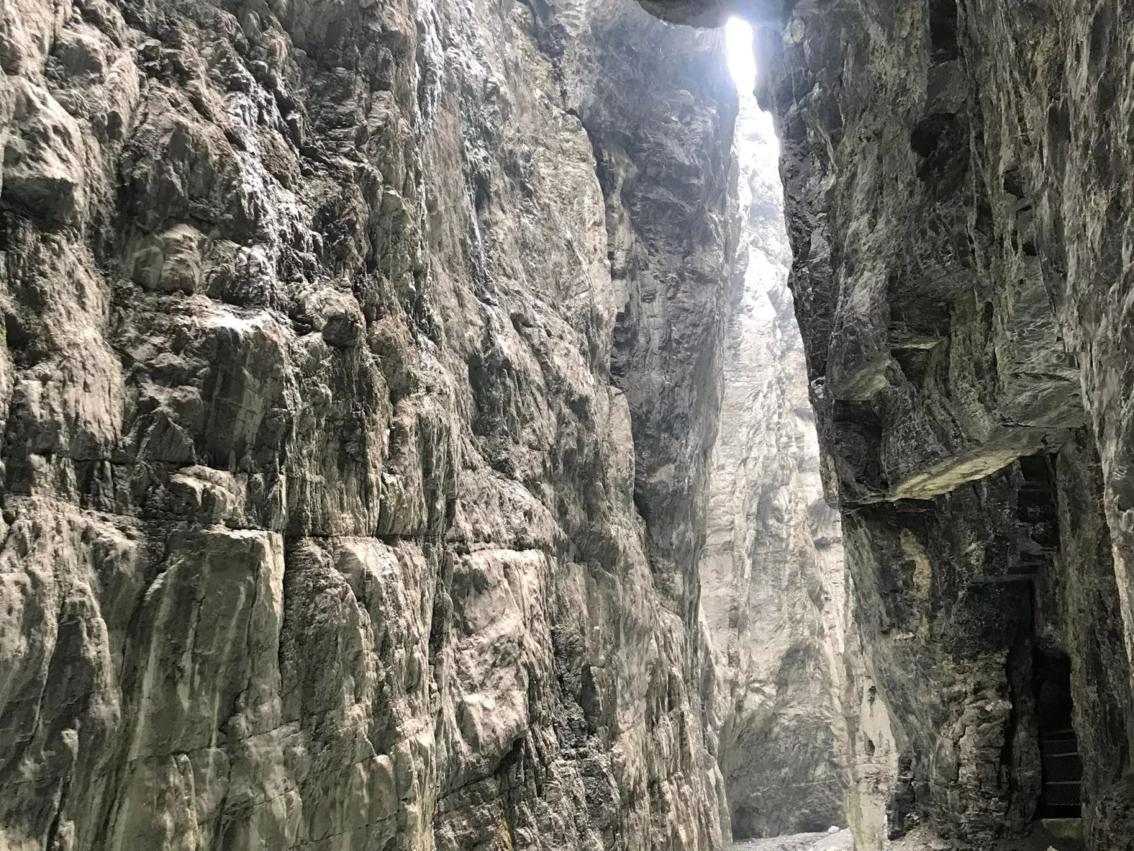 Bodmihus 2 Personen-Draußen