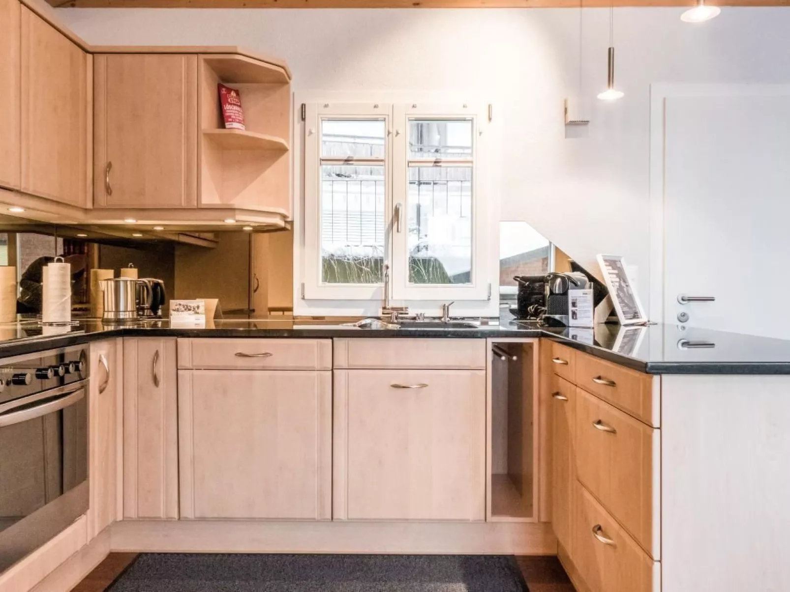 Chalet Eiger View-Image-tags.info